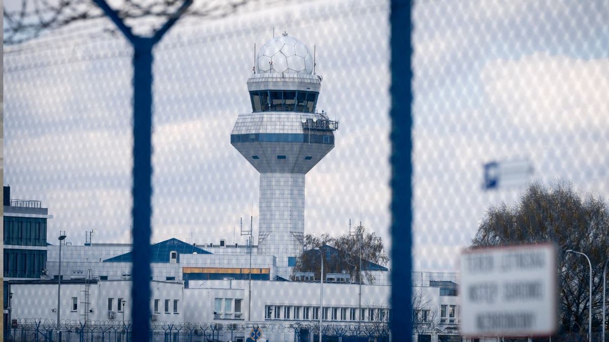 Flugsicherung am Chopin-Flughafen in Warschau