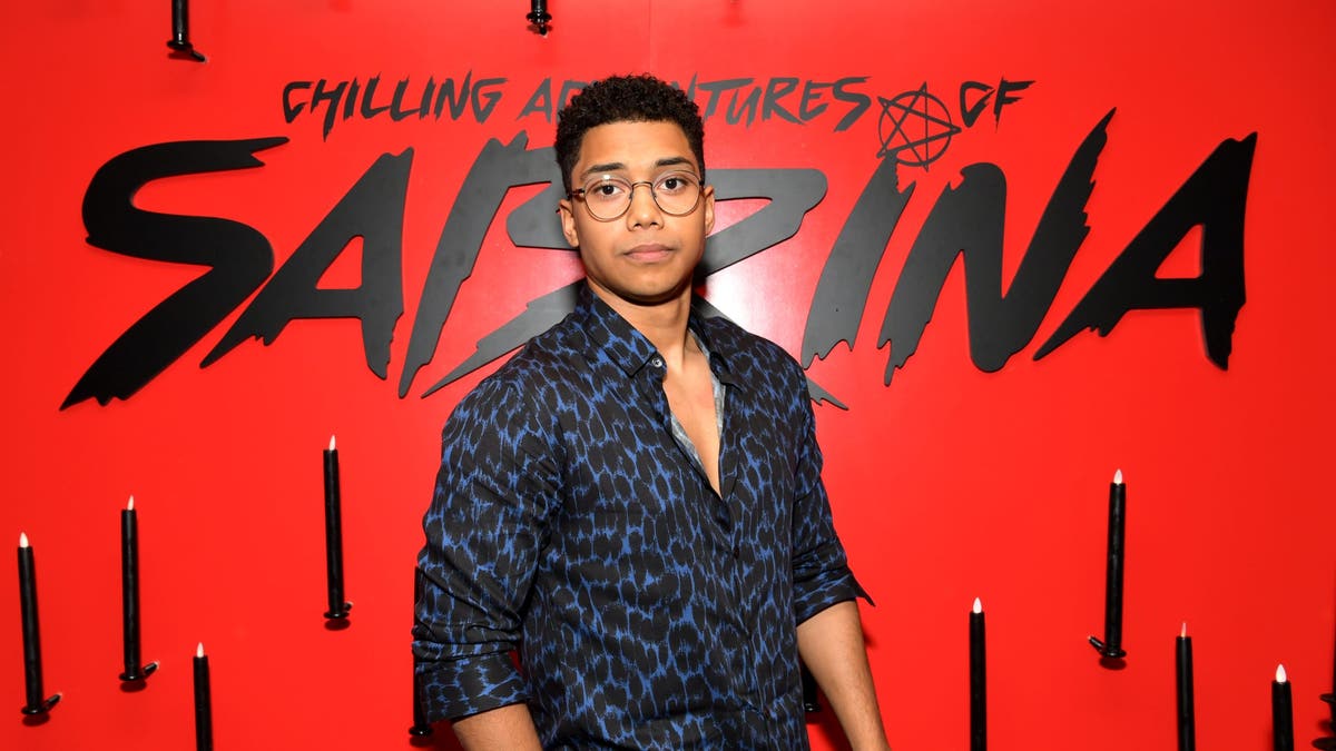 Chance perdomo bei „Chilling Adventures of Sabrina“-Premiere