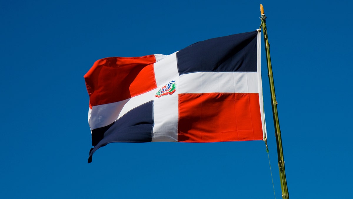Dominikanische Flagge
