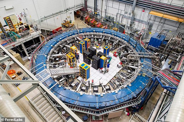 Die Europäische Organisation für Kernforschung, besser bekannt als CERN, gab bekannt, dass sie diesen Monat den unterirdischen Large Hadron Collider (LHC) wieder in Betrieb genommen und Protonenstrahlen um die riesige kreisförmige Maschine geschickt hat