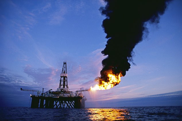 Windfall-Abgabe: Öl- und Gasunternehmen zahlen einen Gesamtsteuersatz von 75 Prozent auf Gewinne aus der Öl- und Gasförderung in der Nordsee