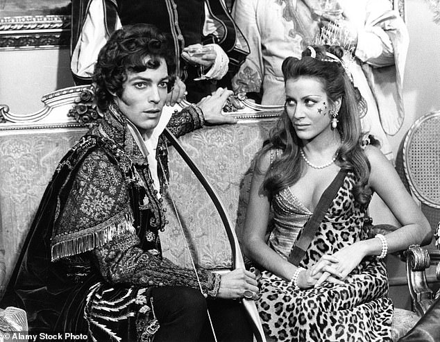 Richard Chamberlain as Lord Byron and Silvia Monti as Annabella in 1972 film Lady Caroline Lamb