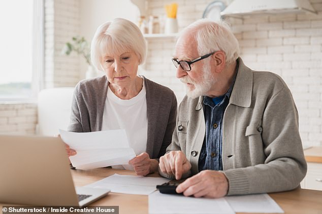 Rentenzahlungen: Durch die Erhöhung Ihres Rentenbeitrags maximieren Sie, wie viel Sie für den Ruhestand sparen können