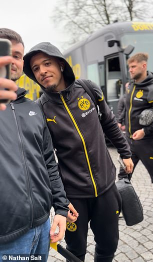 Sancho poses for selfies as Dortmund leave their team hotel pre-match