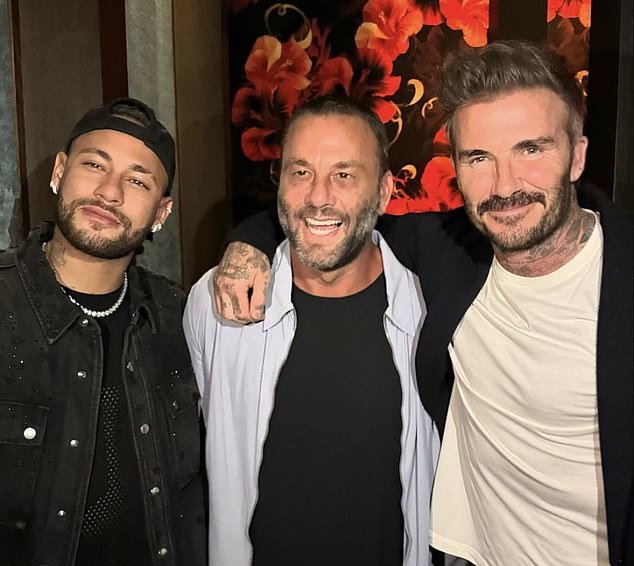 Neymar war am Mittwochabend mit David Beckham in Miami in einem Steakhouse