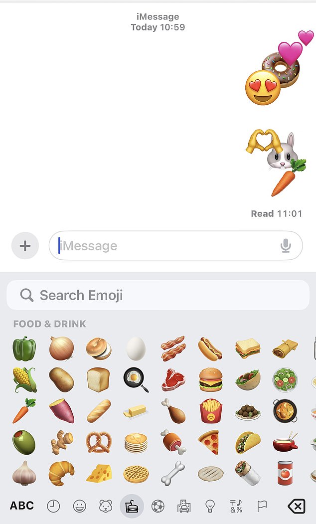 Sie können Emojis übereinander legen, indem Sie eines senden und dann andere per Drag & Drop darauf ziehen