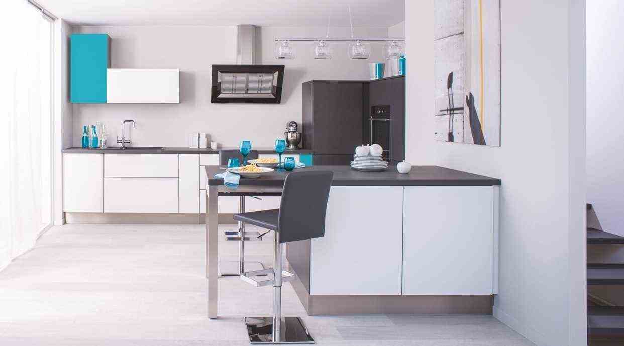 Touches Of Turquoise In This Trendy Black And White Kitchen