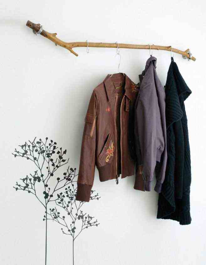   Wooden branch as a dressing room 