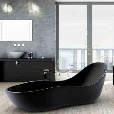 Asymmetric Design Bathtub 