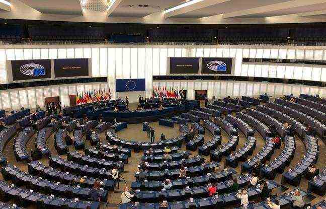 The hemicycle was quite empty on Monday ...