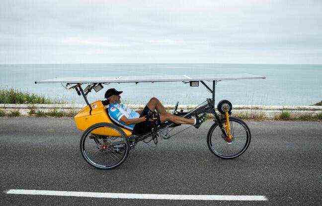 Bernard Cauqil with his solar recumbent bicycle, winner of the 2015 edition of the Sun Trip, is aiming for the first three places this year and will take advantage of the race to test the solar bicycle without chain.
