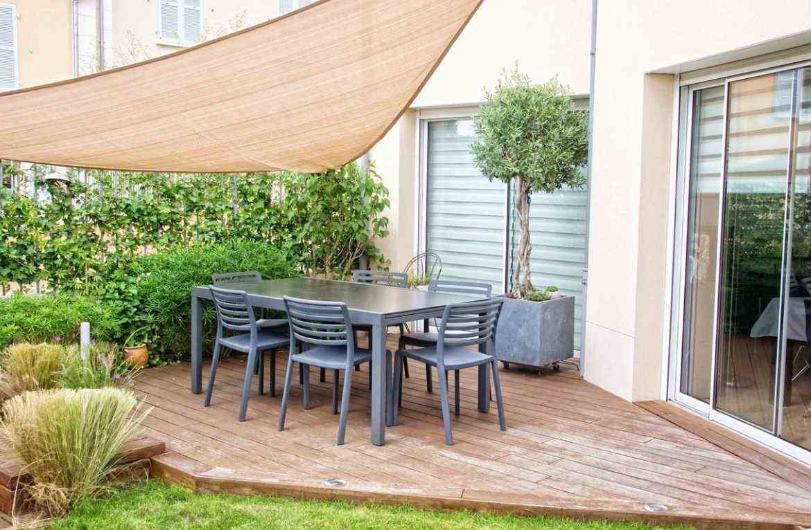 Use Shade Sails To Insulate From Opposite 