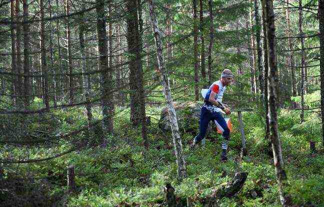 Frédéric Tranchand, in the middle of the Norwegian forest during the 2019 orienteering world championships.