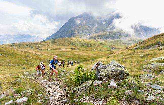 After the Vercors, the participants of the Ut4M tackle the Taillefer massif.