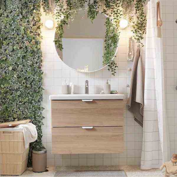 An Exotic Spirit Micro Bathroom - 