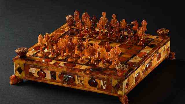 Amber chess game