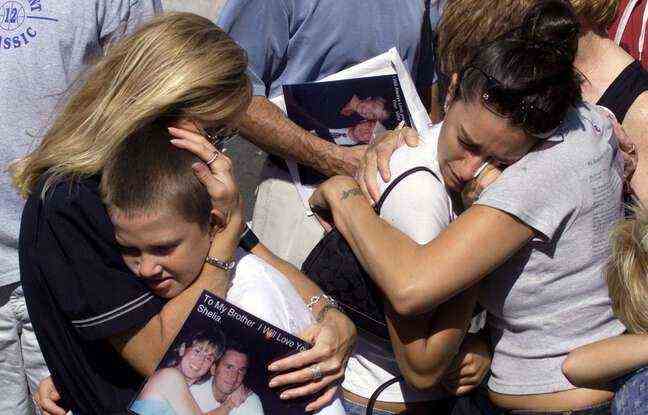 The family of Daniel Trant, a Cantor Fitzgerald bank employee killed in the 9/11 attacks, during the September 11, 2002 commemorations.