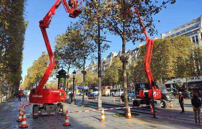Installation of Christmas lights on the Champs-Elysées.  Paris on October 6, 2021.