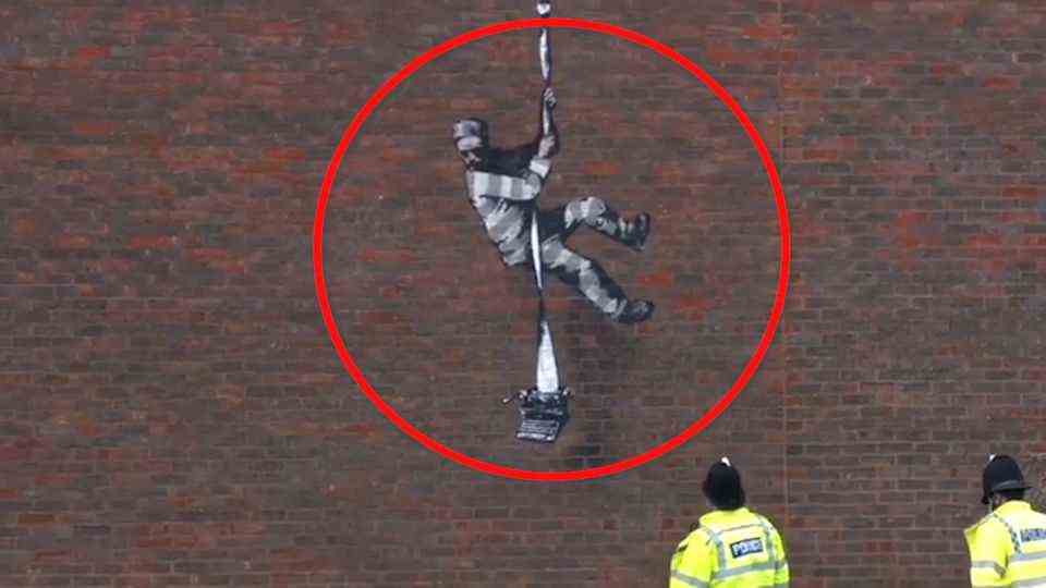 Rare appearance in the video: Banksy admits to prison graffiti