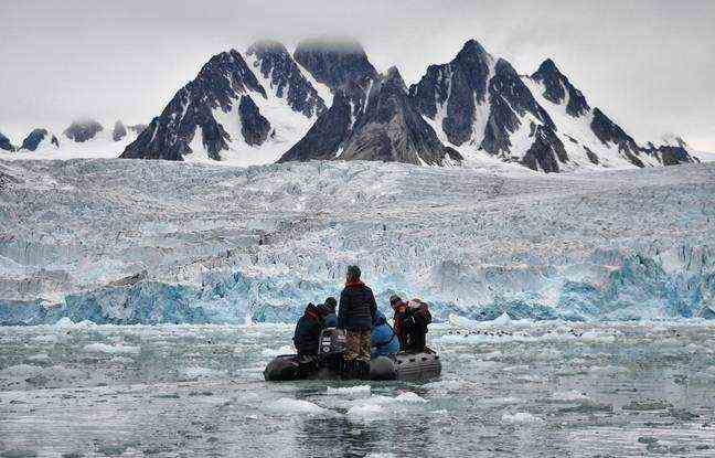 Glaciers cover 70% of the area of ​​Svalbard.