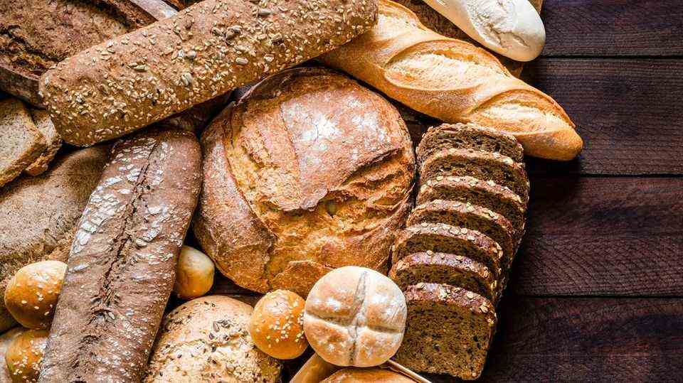 Nutrition: between tradition and tricks of the industry: how to recognize healthy bread