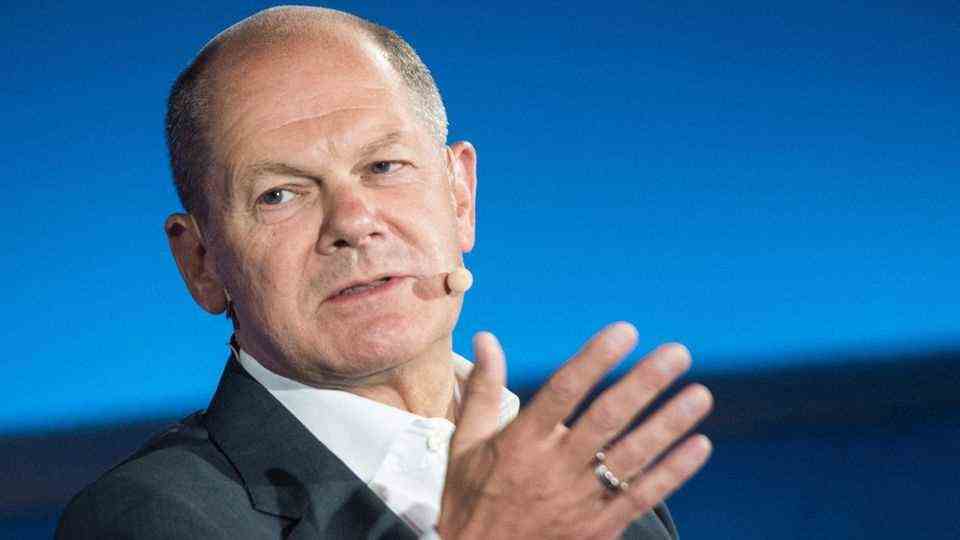Brigitte Live: Olaf Scholz reacts indignantly to this question about his wife.