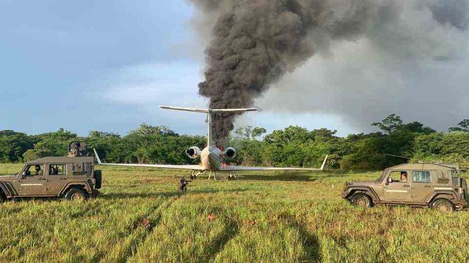 Set on fire after landing: a Gulfstream full of drugs in Guatemala in late July