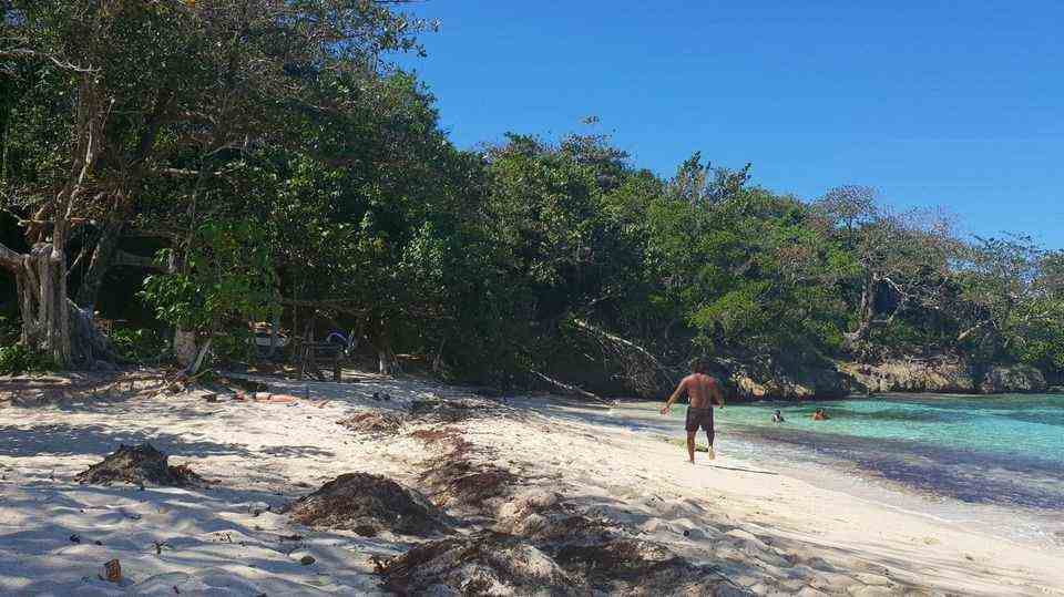 Winnifred Beach is a natural beach - and one of the last beaches not privatized by hotels