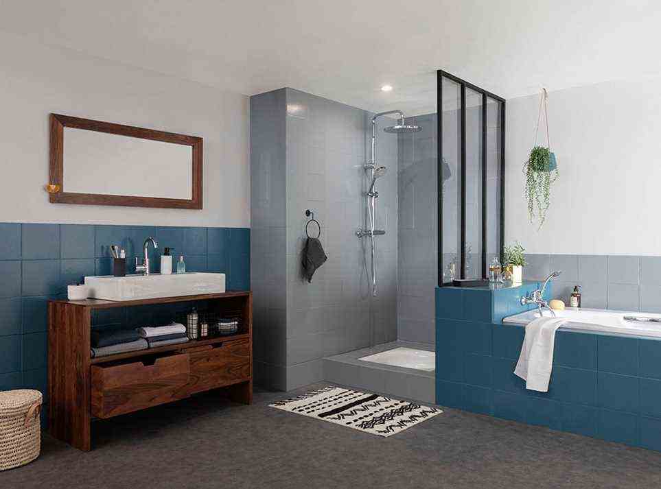 Renovation Perfection ® Deep Blue To Renovate Tiles In The Bathroom 