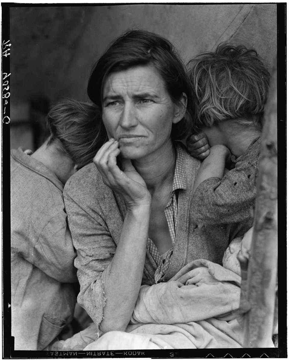 Migrant Mother by Dorothea Lange shows the misery of homeless farmers who were driven out by the drought.