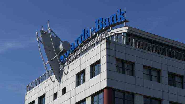 Sparda-Bank corporate logo on the corporate headquarters in Berlin Storkower Strasse *** Sparda Bank corporate logo on t