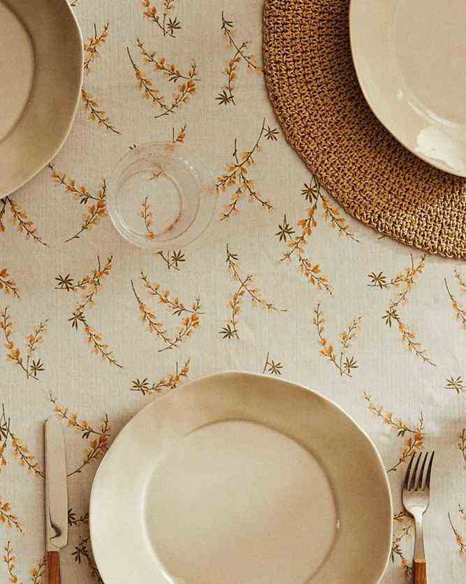 Floral Print Tablecloth And Sets 
