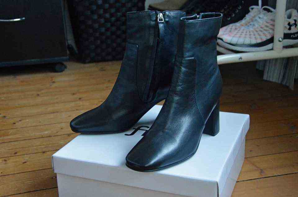 Ankle boots from find.