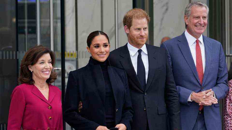 Royals column: royalty and politics