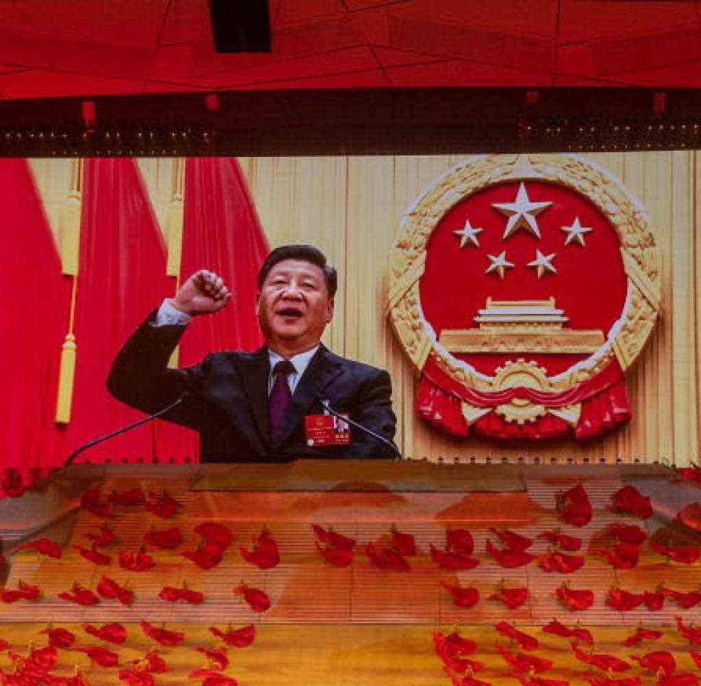 Staatschef Xi Jinping: auf Lebenszeit der Führer der bevölkerungsreichsten Nation der Welt