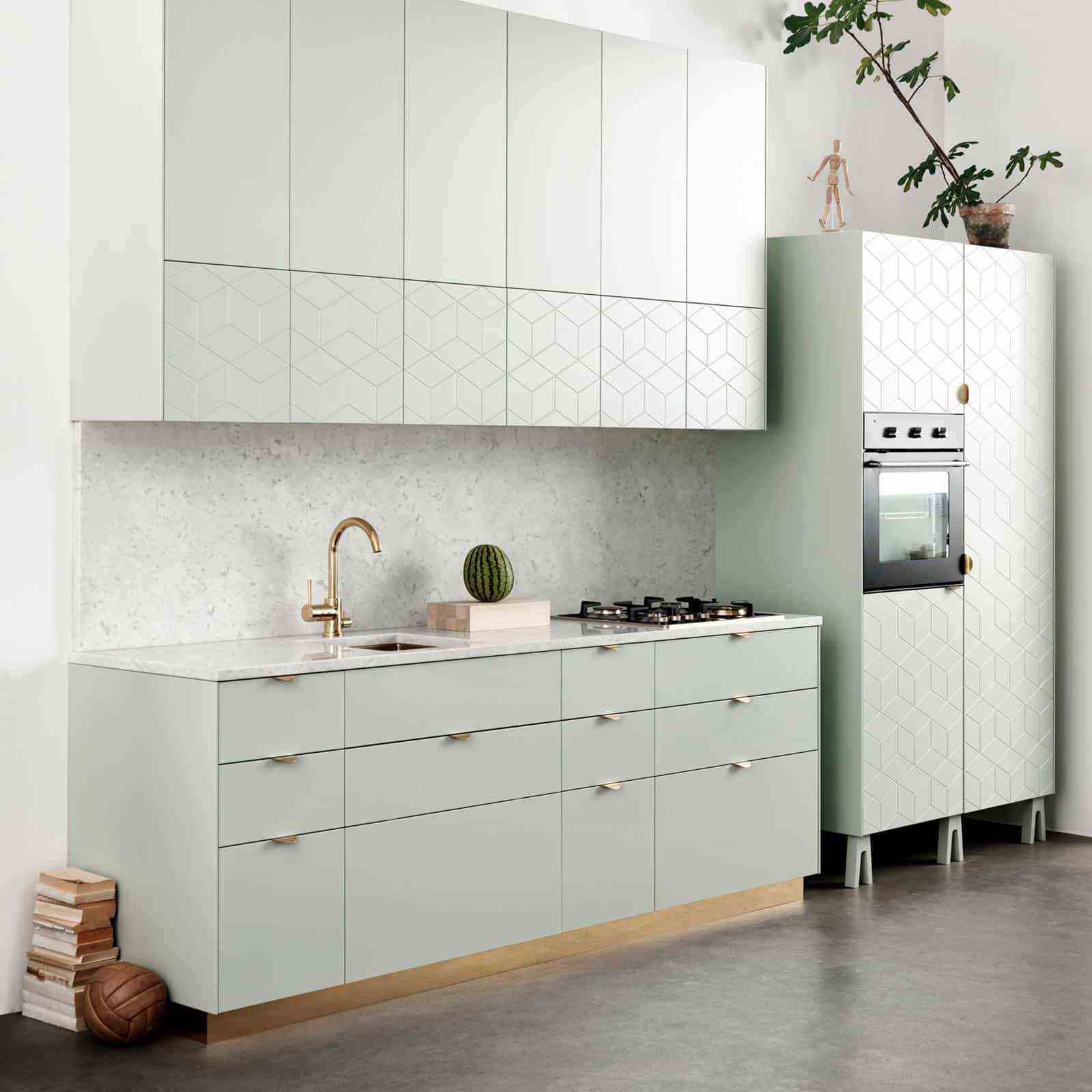 A kitchen with a precious design 