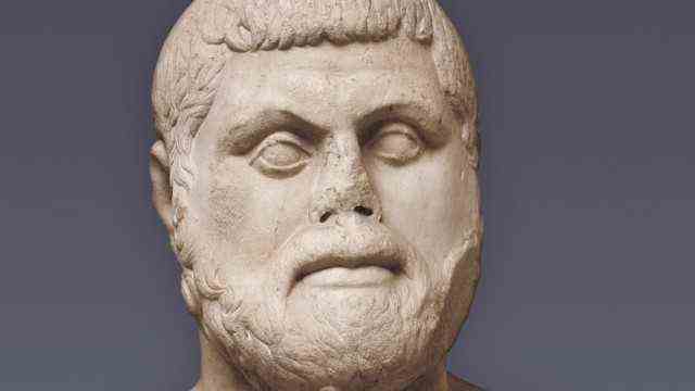 Antiquity: The Athenian Churchill: General and statesman Themistocles (524-459 BC), Roman portrait from Ostia based on a Greek model, to be seen in the exhibition as a plaster cast.