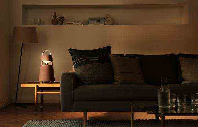 Shape, colors and lights to participate in the interior decoration.