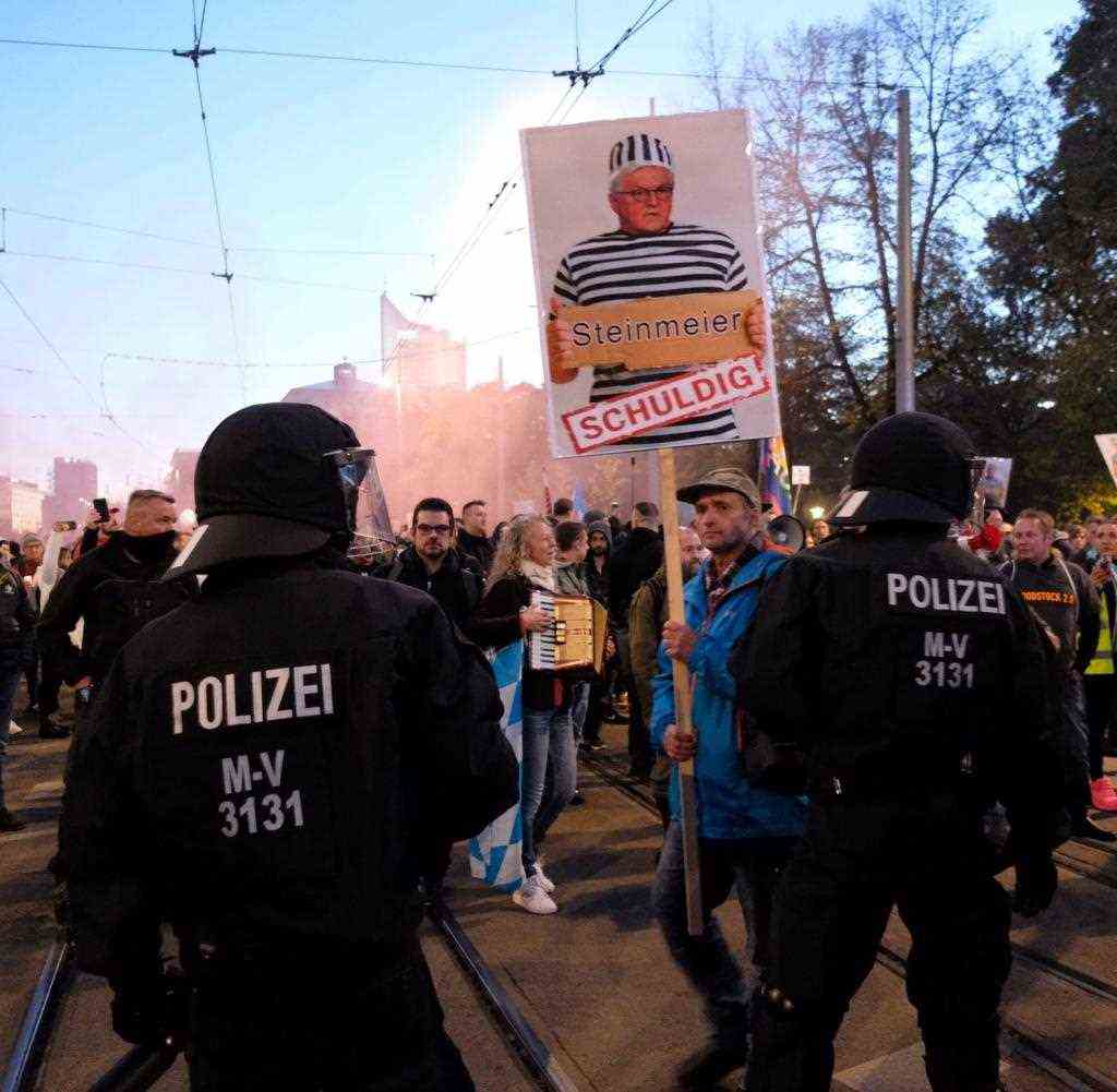 Demonstration gegen die Corona-Maßnahmen in Leipzig vergangenes Jahr