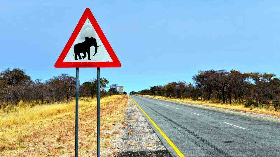 Straßenschild in Nambia