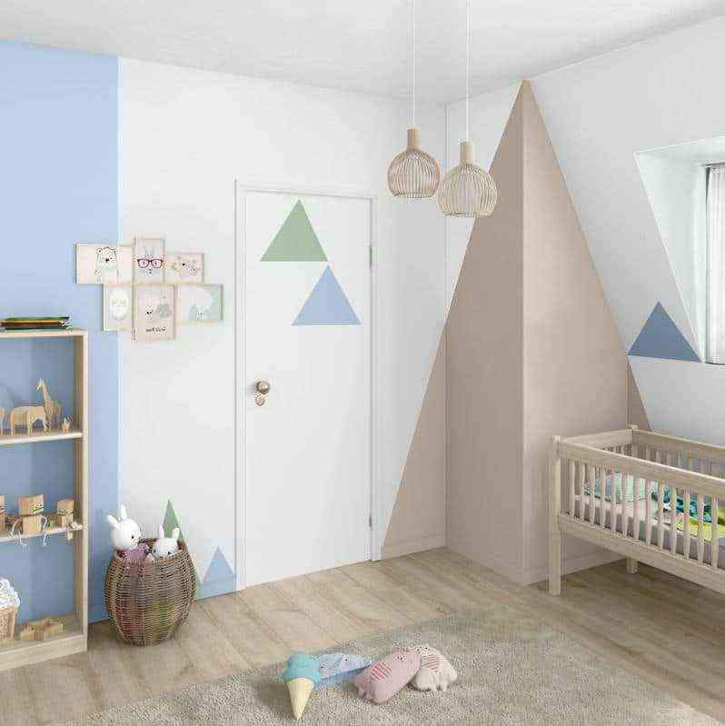A triangle to remodel the nursery 