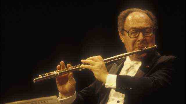Venice 1996 French flutist Jean Pierre Rampal Venezia 1996 Il flautista Jean Pierre Rampal
