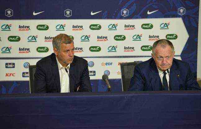 Bruno Genesio and Jean-Michel Aulas, here in the auditorium of the Parc OL, on April 3, 2019, after an elimination in the half of the Coupe de France against Rennes (2-3), which cost Genesio his extension in Lyon. 