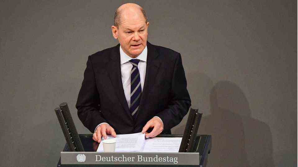 Olaf Scholz: Government declaration of the new Federal Chancellor in the video