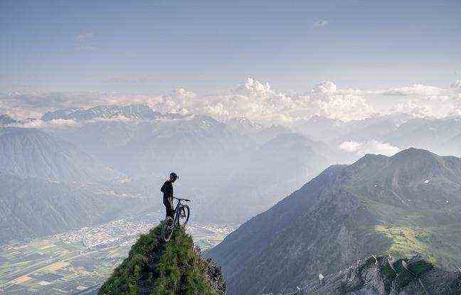 The view should not be disagreeable from this summit, in the Swiss Valais.