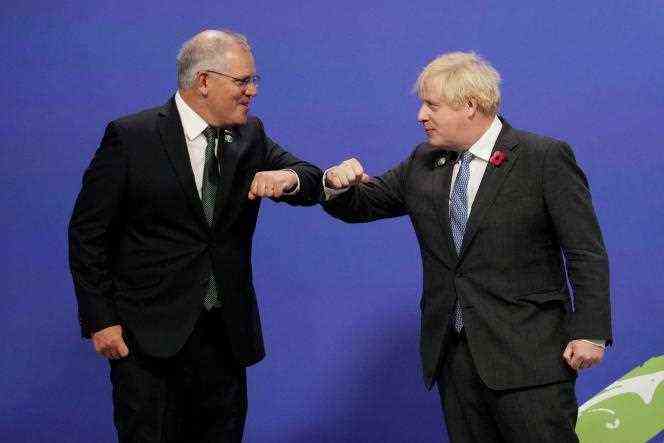 Australian Prime Minister Scott Morrison and his British counterpart Boris Johnson in Glasgow, Scotland, on November 1, 2021.