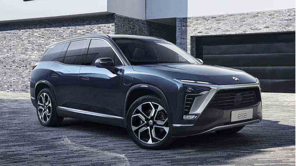 Nio ES8 - this is what electric SUVs from China now look like.