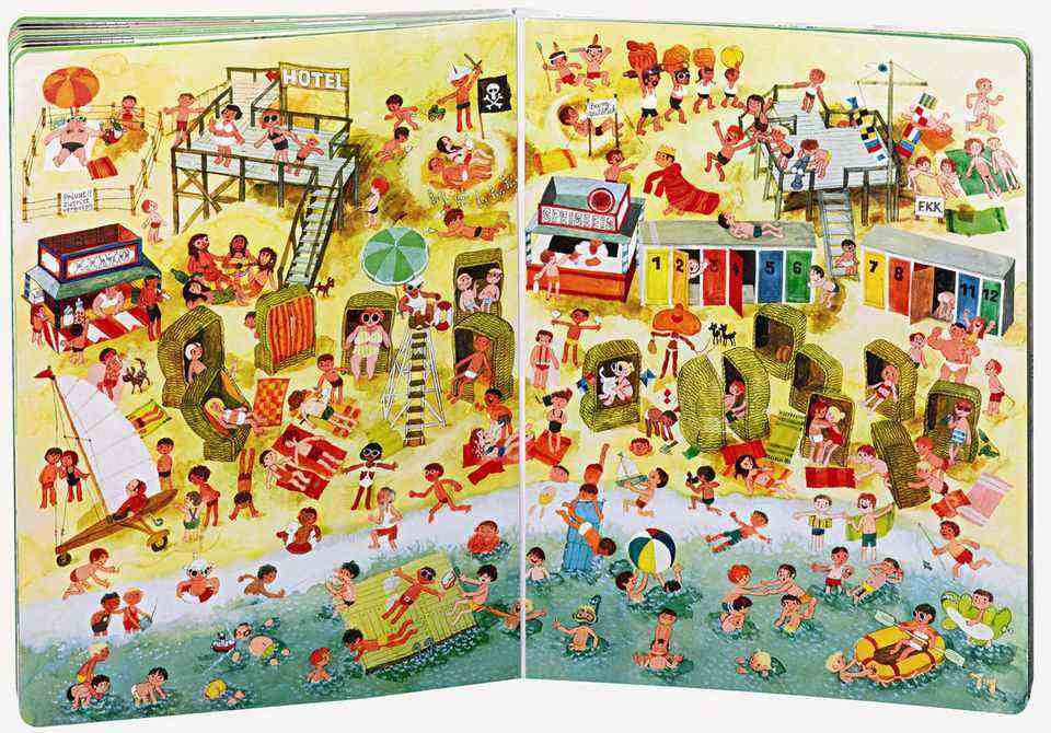 Two pages from the book "My most beautiful Wimmel picture book"