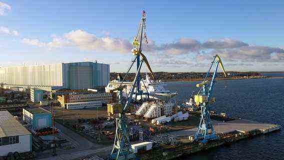 View of the MV shipyards in Wismar © NDR 