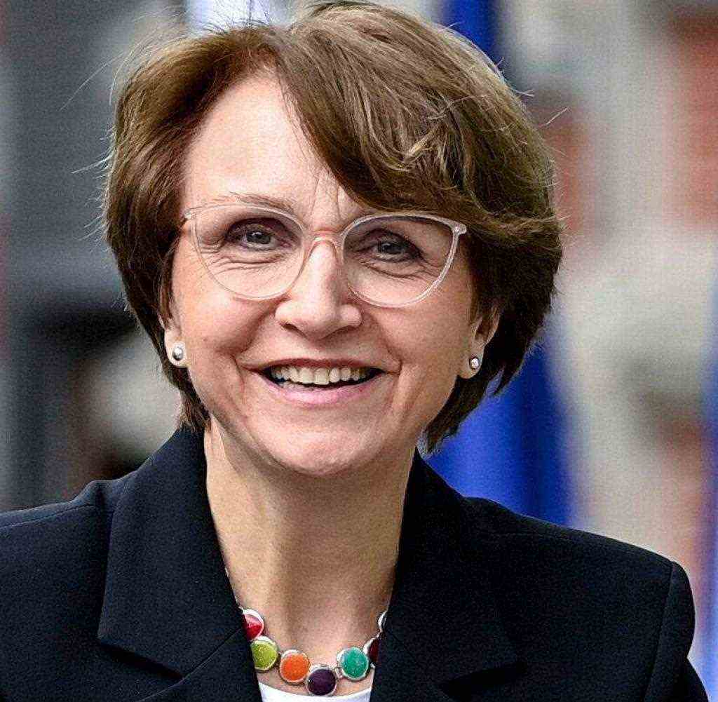 Anne-Marie Descôtes ist seit Juni 2017 Frankreichs Botschafterin in Deutschland